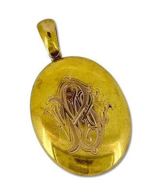 Lot 266 - Victorian Oval Locket.