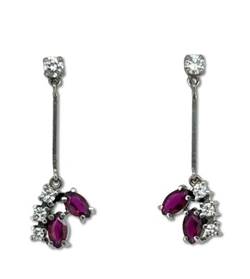 Lot 386 - Articulated White Gold Earrings.