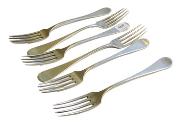 Lot 469 - Six German silver small forks marked with 800.