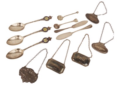 Lot 425 - Twelve Assorted Silver Items.