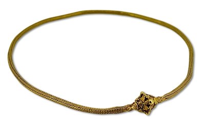 Lot 364 - Yellow Gold Necklace.
