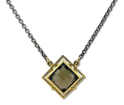 Lot 373 - Chain and Pendant