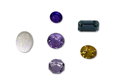 Lot 293 - A Collection of Gemstones.