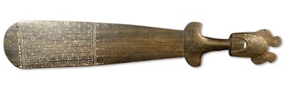 Lot 60 - Papua New Guinea Sword Club.