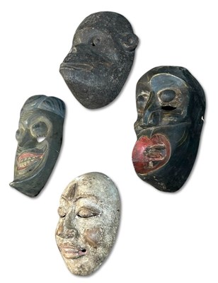 Lot 104 - 4 x Carved Tribal Mask's.