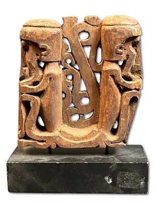 Lot 11 - New Guinea Double Korwar Statue.