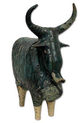 Lot 169 - Iris Galbraith (Australia c.1970's) Stoneware Brahman Bull.