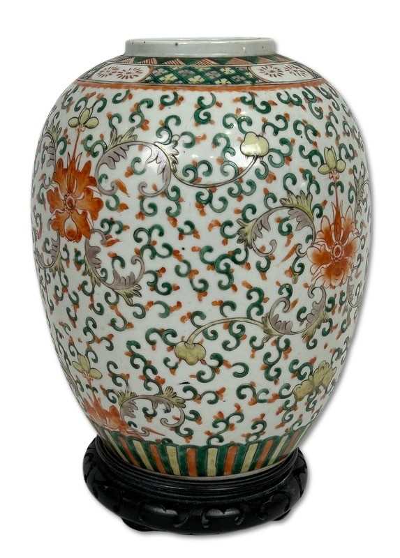 Lot 226 - Chinese Wucai Style Porcelain Vase.