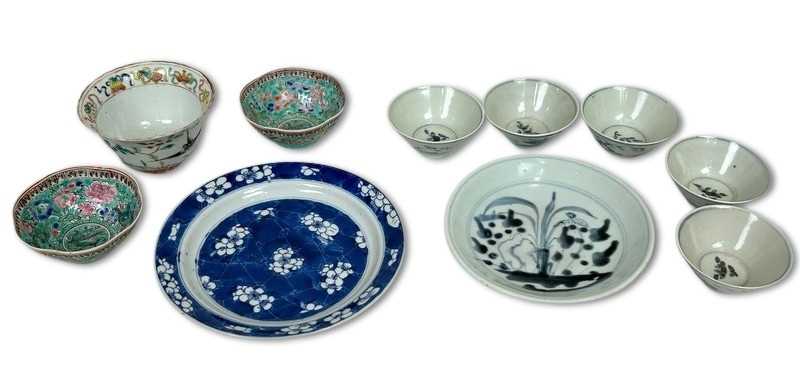 Lot 227 - Collection of Chinese Ceramic Wares, 10pcs.