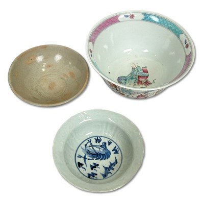 Lot 230 - Group of Chinese Ceramics, 3pcs.