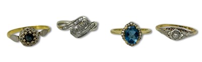 Lot 401 - A Collection of Rings.