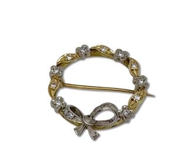 Lot 352 - Diamond Loral Brooch.
