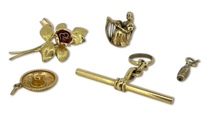 Lot 385 - Five 9ct Gold Items.