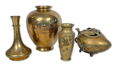 Lot 286 - Group of Antique Oriental Metal Wares, 4 pcs.