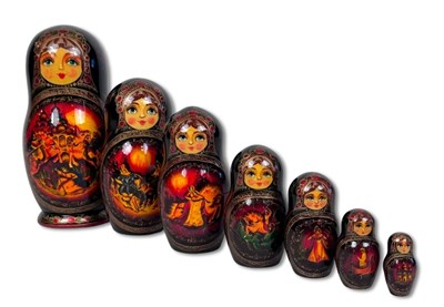 Lot 209 - Vintage Matryoshka Dolls - 7 Piece Set.