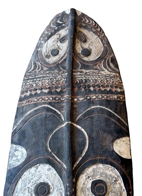Lot 143 - Sepik shield Iatmul tribe. East Sepik Province Papua New Guinea.
