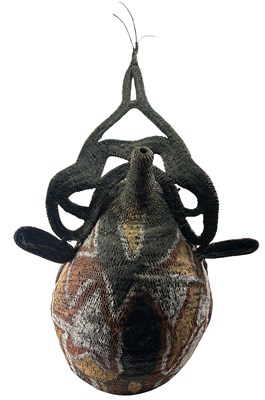 Lot 140 - Maprik Mask.