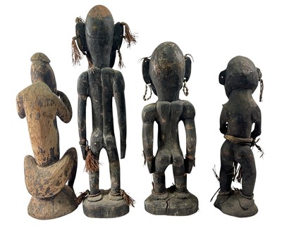Lot 107 - 4x Papua New Guinean Carved Wood Statues