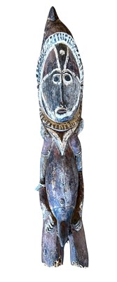 Lot 129 - Papua New Guinean Ancestral Carved Statue.