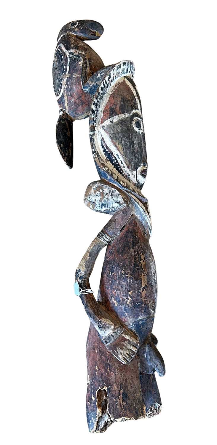 Lot 129 - Papua New Guinean Ancestral Carved Statue.