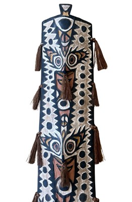 Lot 144 - Sepik River Totem Shield.